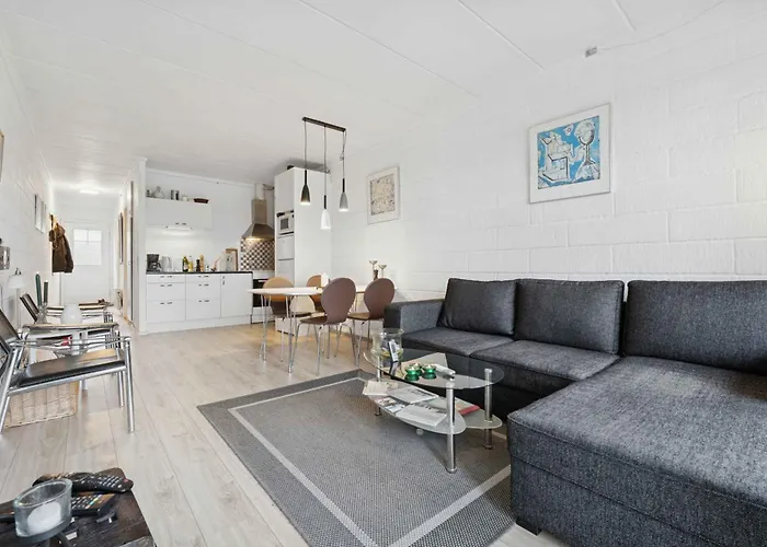 Vakantiehuis With Views And Peace By The Fjord Nørre Nebel