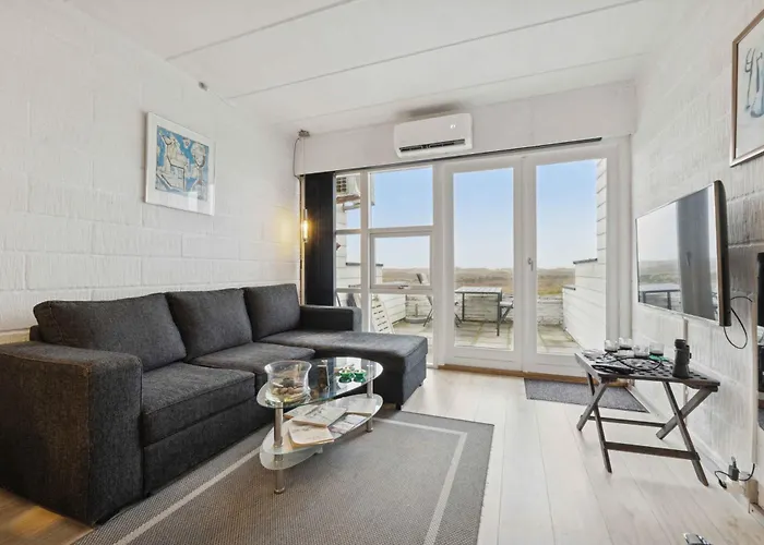 With Views And Peace By The Fjord *